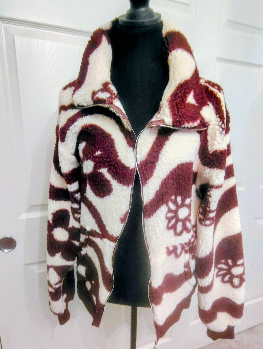 Fluffy Bomber Jacket Brown/Cream New. Soft, Fuzzy, Lite Weight
